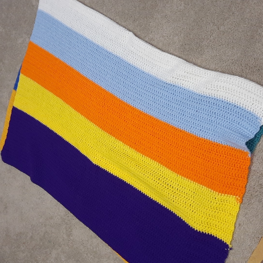Vintage variegated multi colour gypsy Crocheted blanket - Picture 2 of 4